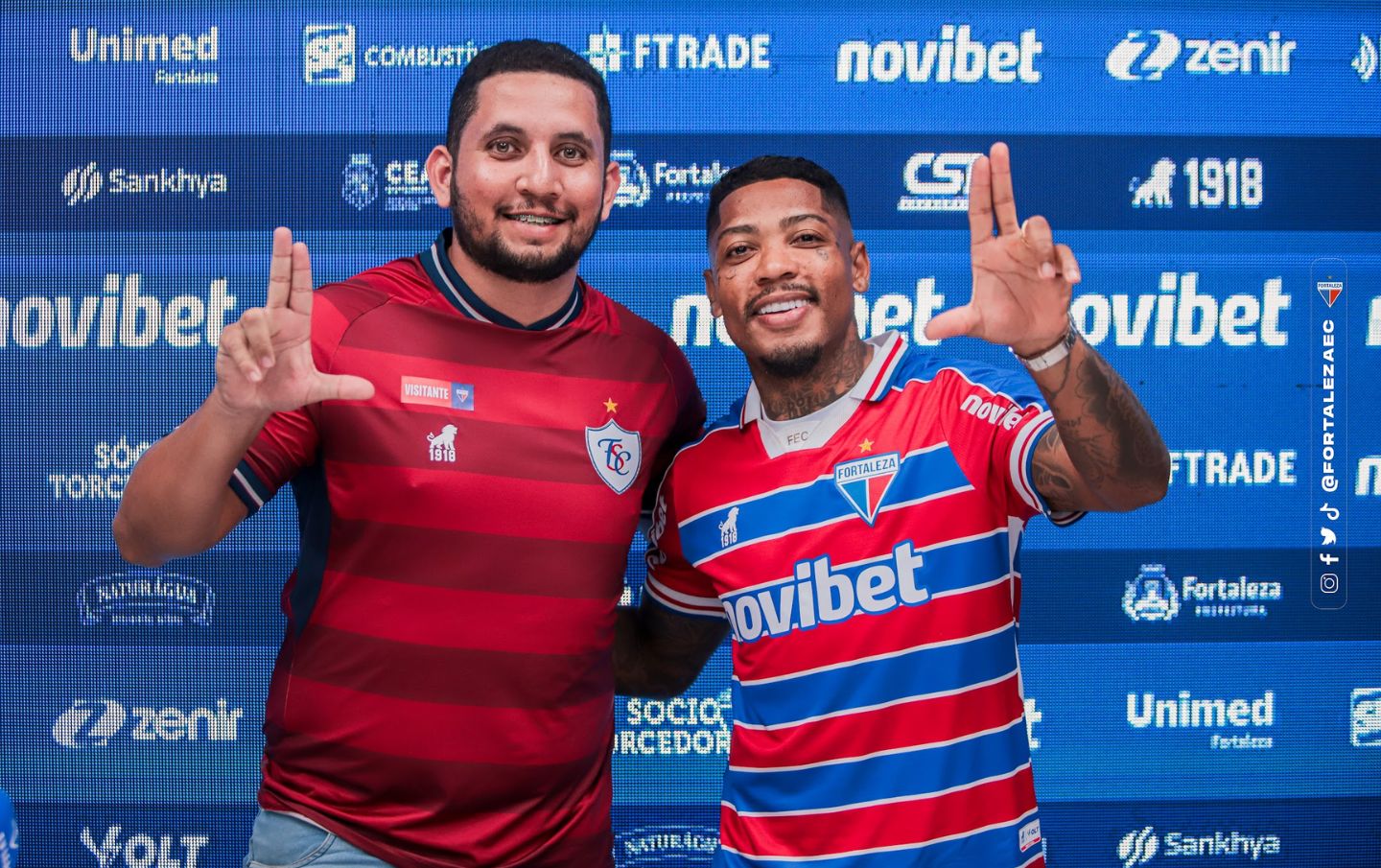 experiência COLETIVAS DE IMPRENSA